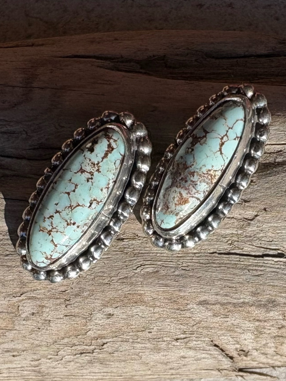 Turquoise Stone Oval Western-Style Silver Plated Earrings